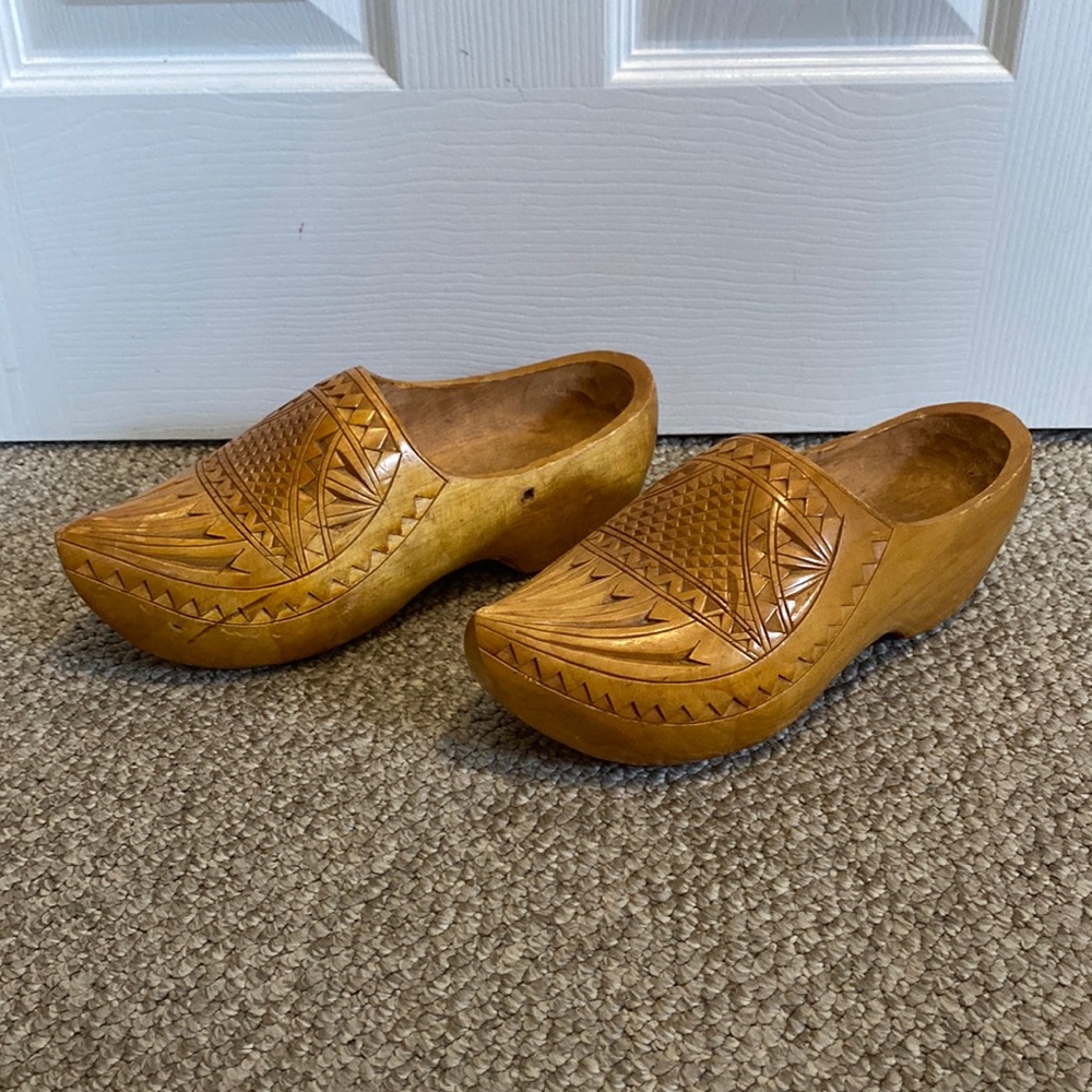 Wooden Moccasin Shoes